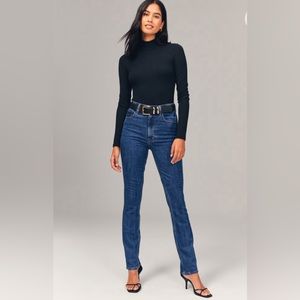 Abercrombie Ultra High Rise 90s Slim Straight Jean
